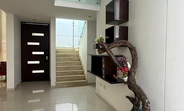 casa en venta en la floresta. Cod V1396