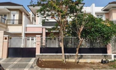 Rumah disewakan di Sukolilo, Surabaya