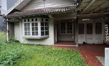 Dijual Rumah Hitung Tanah Di Komplek Sektor 2 Bintaro Jaya
