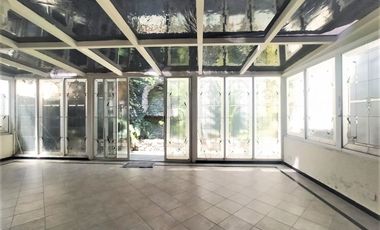CASA A LA VENTA EN SECTOR DE LAS PALMAS , EL POBLADO