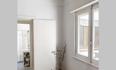 PH en Venta en Villa Crespo 2 ambientes 39 m2 1er piso por escalera, al contrafrente - Thames 400