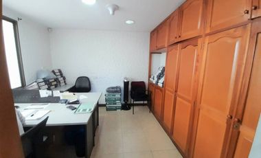 comercial (casa para comercio) en venta en maraya. Cod V18588
