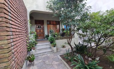 Casa de estilo totalmente reciclada  - Olivos-Vias/Maipu