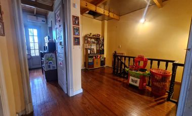 Casa de estilo totalmente reciclada  - Olivos-Vias/Maipu