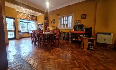 Casa de estilo totalmente reciclada  - Olivos-Vias/Maipu