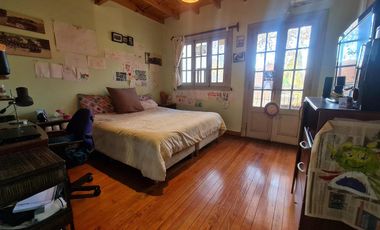 Casa de estilo totalmente reciclada  - Olivos-Vias/Maipu