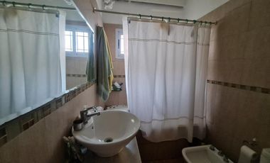 Casa de estilo totalmente reciclada  - Olivos-Vias/Maipu