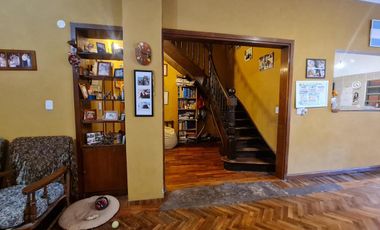 Casa de estilo totalmente reciclada  - Olivos-Vias/Maipu