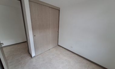 apartamento en arriendo en la cuenca. Cod A9432473