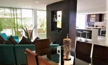 PR12361 EN VENTA CASA EN SECTOR EL TESORO, EL POBLADO
