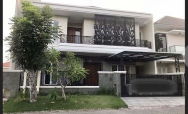 Rumah Private cluster modern di graha family Surabaya