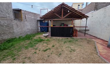 Casa en Godoy Cruz - APTA A CREDITO