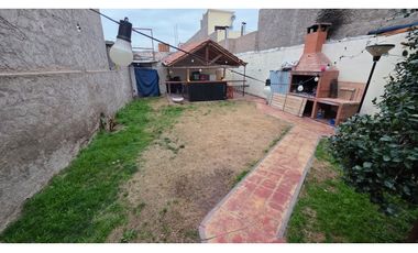 Casa en Godoy Cruz - APTA A CREDITO