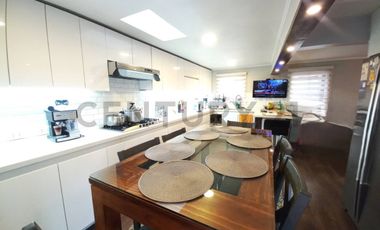 CASA EN VENTA REMODELADA, 4D, QUILICURA