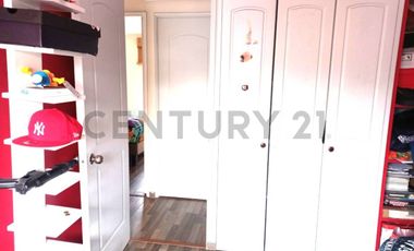 CASA EN VENTA REMODELADA, 4D, QUILICURA