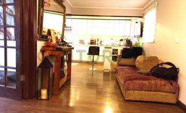 CASA EN VENTA REMODELADA, 4D, QUILICURA