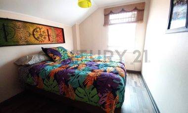 CASA EN VENTA REMODELADA, 4D, QUILICURA