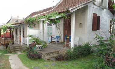 Leasehold - Tropical Oasis in Batu Mejan - 9 Bungalows with Pool & Garden, Canggu, Bali