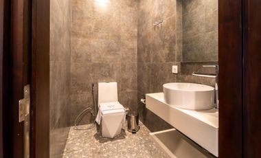 Leasehold - Tropical Comfort villa Just Minutes from Berawa Beach, Canggu, Bali