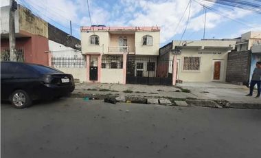 Vendo casa rentera suroeste GUAYAQUIL