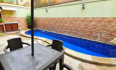 Casa Vía a la costa primeros Km amoblada con piscina segura dos pisos Urbanización VENTA