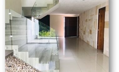 CASA EN VENTA EN LOMAS DE ANGELOPOLIS - PUEBLA BLANCA