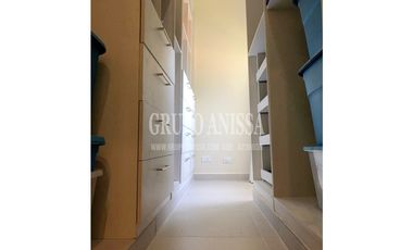 Se Vende Moderna y Acogedora Casa en Altos del Maria