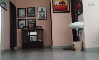 Rumah 3 lantai Dago Resort Pakar Dkt Cigadung Dago Bandung Utara