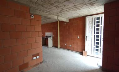 casa en arriendo en ciudad del valle. Cod A118083