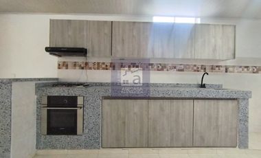 COD. 6145 - SE ARRIENDA APARTAMENTO - BARRIO: HOYO GRANDE