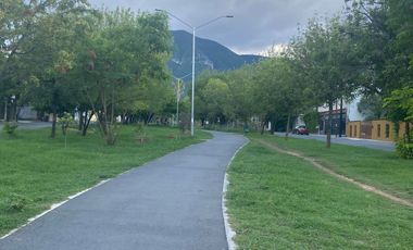 Venta de casa sobre avenida Monterrey en Rincón de la Sierra Guadalupe