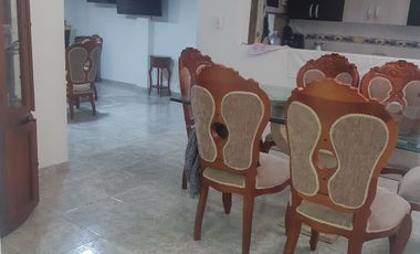 SE VENDE EXCELENTE PROPIEDAD CON RENTA EN LOS ALCÁZARES, MANIZALES