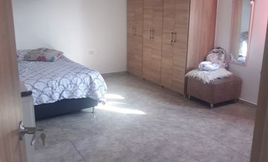 SE VENDE EXCELENTE PROPIEDAD CON RENTA EN LOS ALCÁZARES, MANIZALES