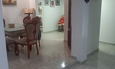 SE VENDE EXCELENTE PROPIEDAD CON RENTA EN LOS ALCÁZARES, MANIZALES