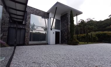 Casa en Arriendo en Rionegro Sector Llano Grande