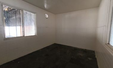 bodega en arriendo en zona industrial chimita. Cod A123353