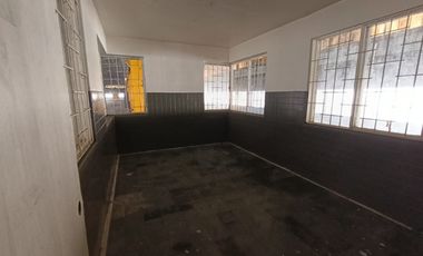 bodega en arriendo en zona industrial chimita. Cod A123353