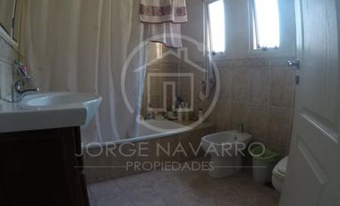 Excelente Chalet de 5 Ambientes - Parana - Villa Ballester