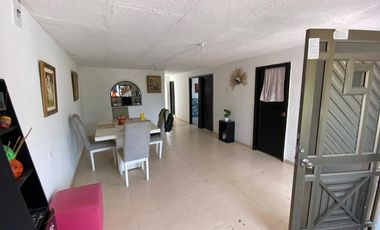 casa en venta en villa estadio. Cod V25880