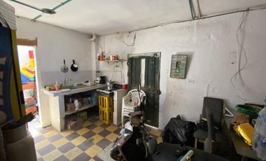 casa en venta en villa estadio. Cod V25880