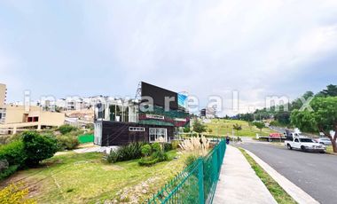 Terreno comercial en Zona Esmeralda