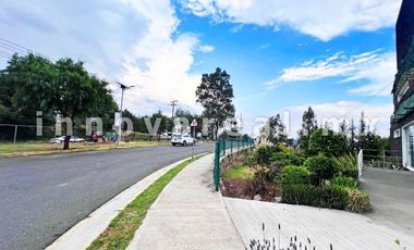 Terreno comercial en Zona Esmeralda