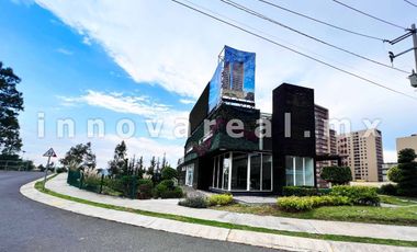 Terreno comercial en Zona Esmeralda