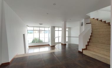 casa en venta en bellavista. Cod V19617