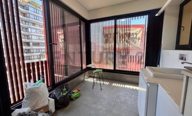 DEPARTAMENTO REMODELADO EN VITACURA, GRAN VISTA. 5 DORMS