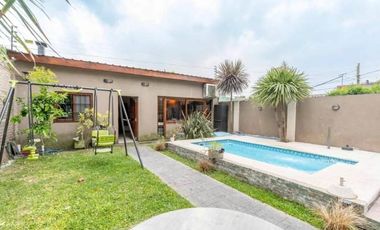 Casa en venta en Quilmes Oeste Centro