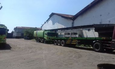 DIJUAL RAYA MARGOMULYO TANAH DAN GUDANG LAMA STRATEGIS