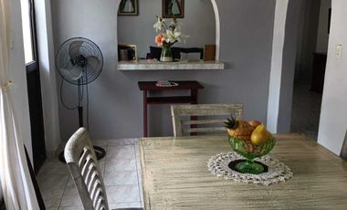 Linda casa en zona céntrica de Cuernavaca (Col. Las Granjas  JIUTEPEC)