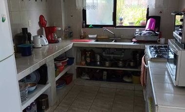 Linda casa en zona céntrica de Cuernavaca (Col. Las Granjas  JIUTEPEC)