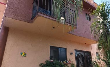 Linda casa en zona céntrica de Cuernavaca (Col. Las Granjas  JIUTEPEC)